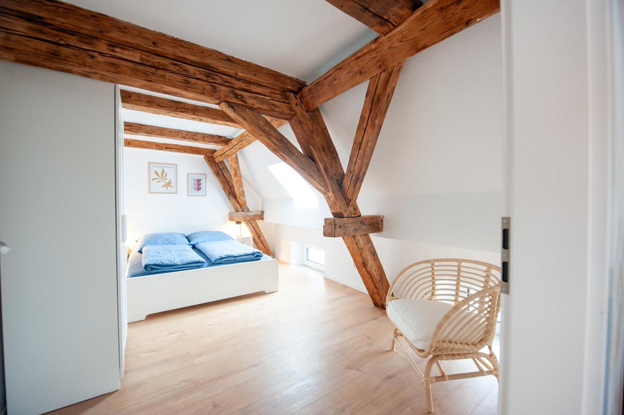 Schlossberg - Ferienwohnung Im Herzen Von Зельб Экстерьер фото